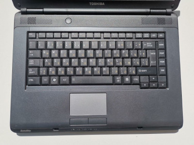 Лаптоп Toshiba Satellite L300 Intel T4200 4GB DDR2 320GB HDD 15.4'' (втора употреба)